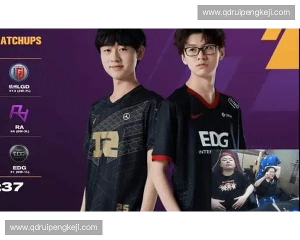 精彩对决回顾:深入分析比赛录像,揭示关键时刻与战术布局